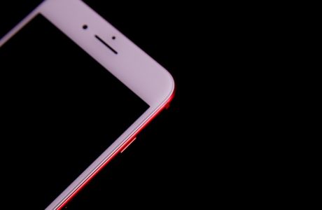 iPhone 8’in En Yakın Arkadaşı Siri Destekli Kablosuz Şarj istasyonu Olabilir