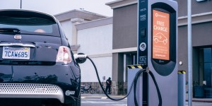 Volta ‘dan Elektrikli Araçları Ücretsiz Şarj Edecek Çözüm !