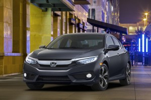 2016 Honda Civic Şimdi Apple CarPlay ve Turbo’lu