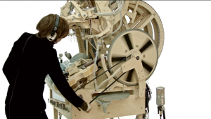 İsveçli Müzisyenin İcadı Bilyeler ile Çalışan Müzik Makinesi