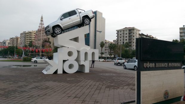 Adana'da Amarok Heykeli, Yeni Amarok Görücüye Çıktı