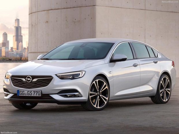 İşte Yeni Opel insignia 2017