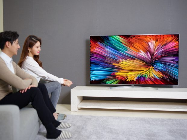 Nano Cell LG SUPER UHD TV, 2017 Modelleri CES 2017 etkinliğinde tanıtıldı. Yeni Modeller SJ9500, SJ8500 ve SJ8000 oldu. DETAYLAR BURADA!