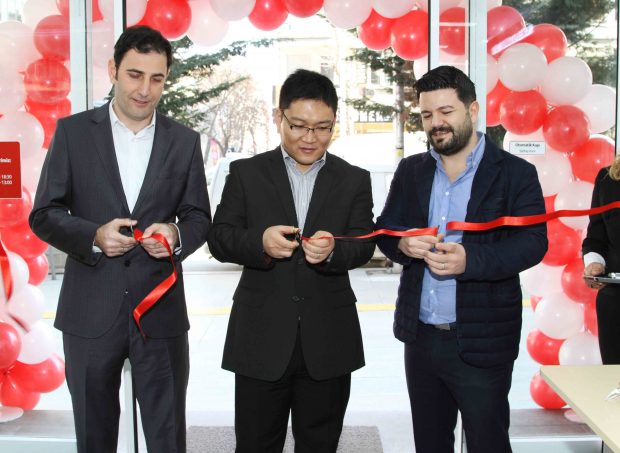 Huawei Teknik Servisi Ankara'da Açıldı, Servis Ağı Genişliyor