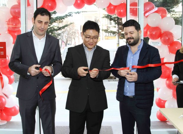 huawei teknik servisi ankara da acildi