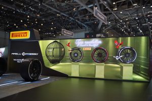 Pirelli Renkli ve Etkileşimli Lastiklerini Cenevre’de Tanıttı