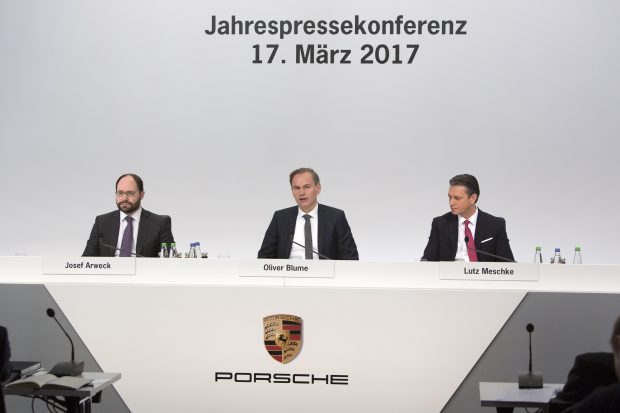 Porsche'nin 2016 Karnesi, 237 Bin Adet Otomobil Satarak Rekor Kırdı