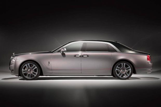 Elmas Kaplama Boyalı Rolls-Royce Ghost Elegance