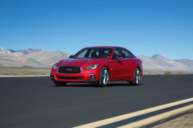 ProPILOT platformunu ilk kullanan model Infiniti Q50 