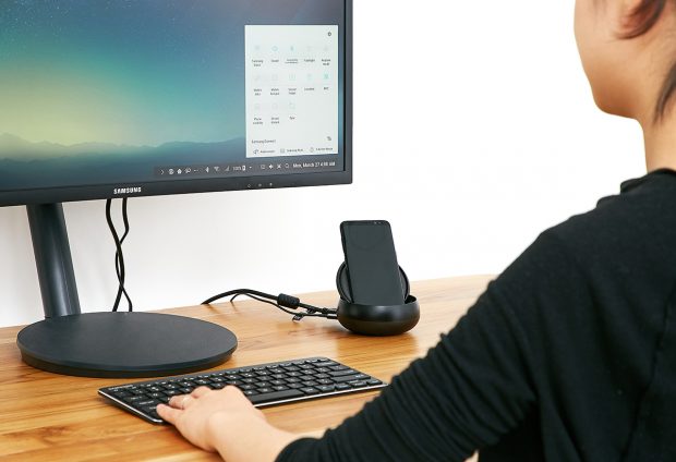 Samsung DeX Galaxy S8'i MasaÜstü Ortamına Taşıyor