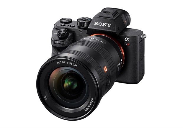 Sony'den iki Yeni Geniş Açılı Full Frame E-Mount Lens, SEL1635GM ve SEL1224G