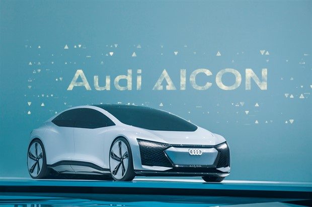 Audi Aicon ve Yeni Audi RS4 Avant