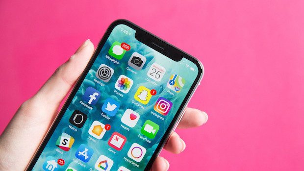 Apple 2018'de Daha Büyük iPhone Pili Kullanacak, Ama Durun?