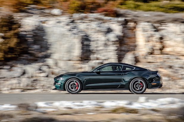 Yeni Ford Mustang BULLITT, "Hiç Bir Şeyi Bağırarak Göstermesi Gerekmiyor"