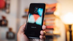 Galaxy S9 Devrim Değil Evrim Gibi Hissettirince! Yüzde 30 Düştü?