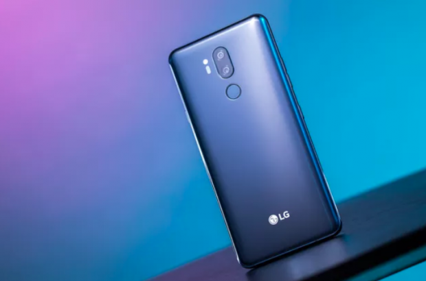 LG G7 ThinQ: Çentik, Çift Kamera, Google Düğmesi ve Daha Fazlası