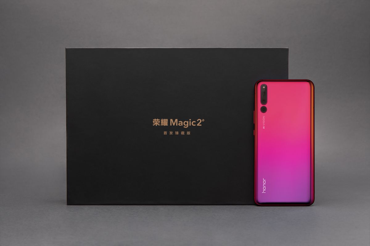Honor Magic 2, Yeni Selfi Kamera Sistemi Sayesinde Çerçevesiz