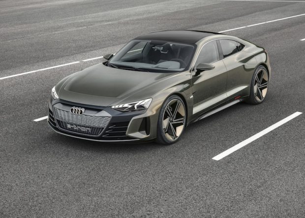  Audi e-tron GT Konsept: Audi’den 4 kapılı elektrikli coupe konsepti