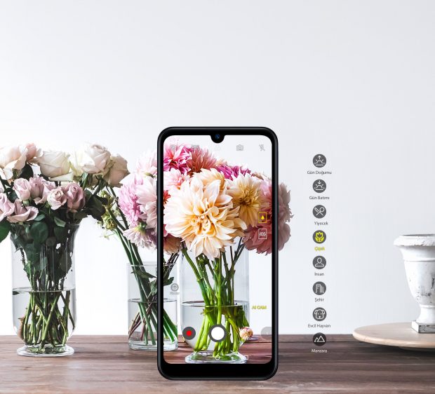 LG’den Sonbahar Kampanyası: LG Q60 Alana 1.000 TL’lik Hediye Çeki