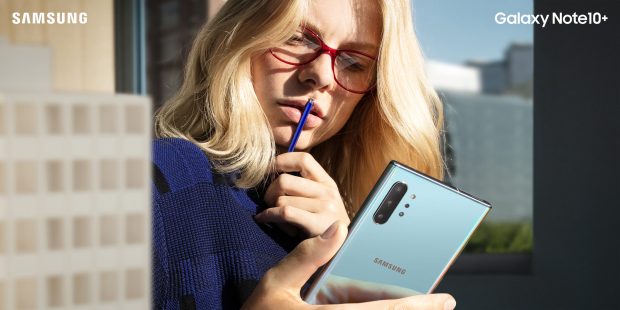 Yeni Galaxy S10 Güncellemesi, Note 10'nun AR ve Kamera Özelliklerini Taşıyor