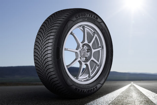 Tyre Reviews dört mevsim lastik testinin birincisi Goodyear