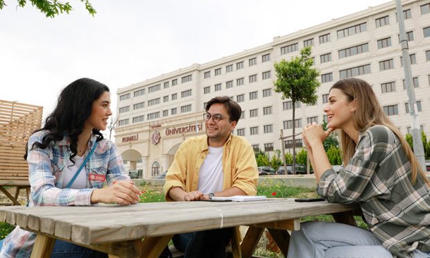 İstanbul Rumeli Üniversitesi’nden Aday Öğrencilere Kapsamlı Kayıt Rehberi