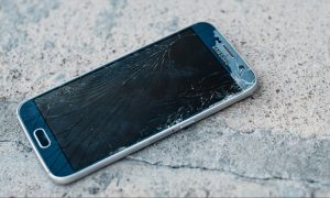 Almanya telefonların en az 7 yıla kadar dayanmasını istiyor!