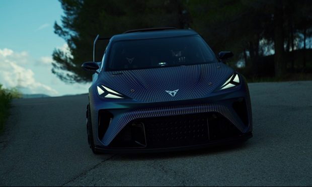 CUPRA UrbanRebel Concept yollarda