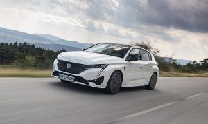 Yeni PEUGEOT 308’e Bir Ödül de Kadınlardan Geldi