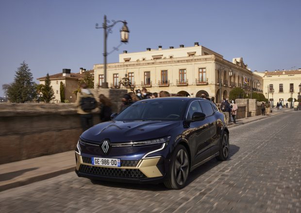 Yeni Megane E-Tech Yüzde 100 Elektrikli’ye EURONCAP’TEN 5 YILDIZ