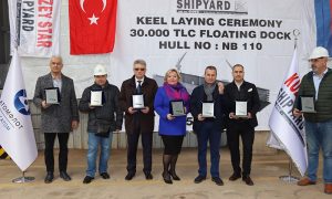 ATOMFLOT FSUE İçin İnşa Edilen Yüzer Limanin Keel Laying Töreni Düzenlendi