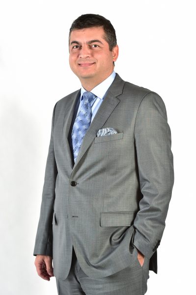 Otokoç Otomotiv Mali İşler Genel Müdür Yardımcısı Dr. M. Önder Kutman;