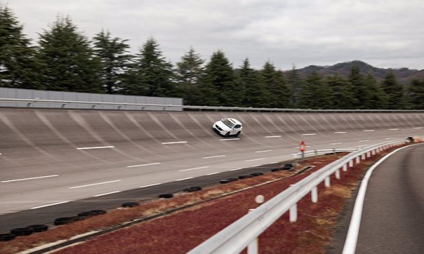 Tüm Mazda Modelleri "Acımasızca" Test Ediliyor!