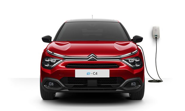 Tamamen Elektri̇kli̇ Citroën Ë-C4 