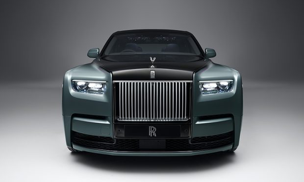 ROLLS-ROYCE PHANTOM