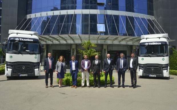 SERTRANS’ın ilk RENAULT TRUCKS T EVO Çekicileri AVRUPA Yolunda!