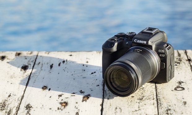 EOS R7 ve EOS R10