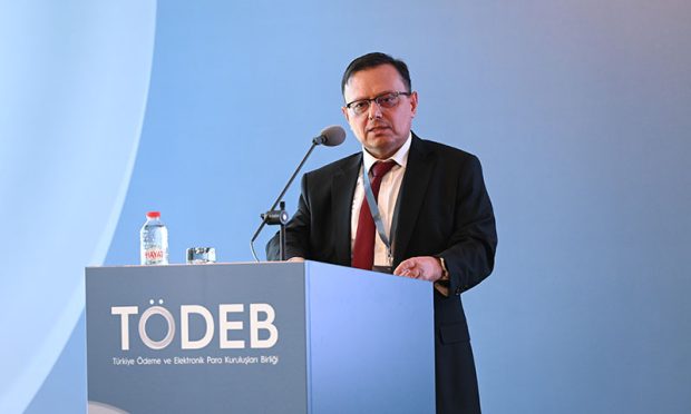 TCMB Ödeme Sistemleri ve Finansal Teknolojiler Genel Müdür Yardımcısı Serdar Murat Öztaner,
