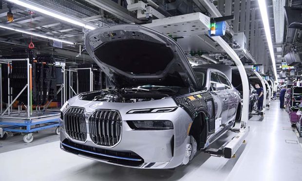 Yeni BMW 7 Serisi Üretimi Dingolfing Fabrikasında Başladı