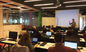 Yazılımdaki istihdam açığı büyüyor, maaşlar yükseliyor!