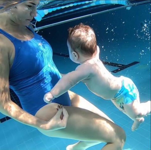 Nazlı Denge Bebeklerde gelişimi desteklemek için yüzme
