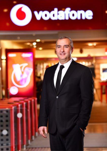 Vodafone Türkiye İcra Kurulu Başkan Yardımcısı Adem Özdemir