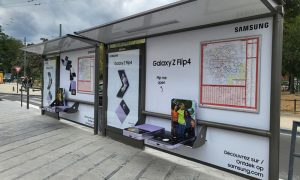 Yeni Galaxy Z serisinin yaratıcı kampanyaları dünya çapında yoğun ilgi gördü