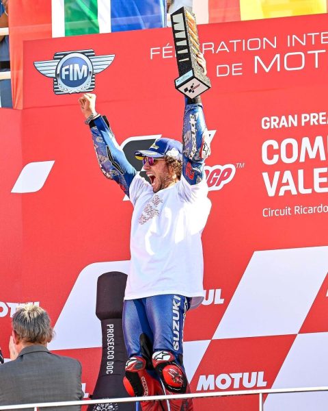 Suzuki, İspanya GP’sini Kazanarak MotoGP’ye Veda Etti!