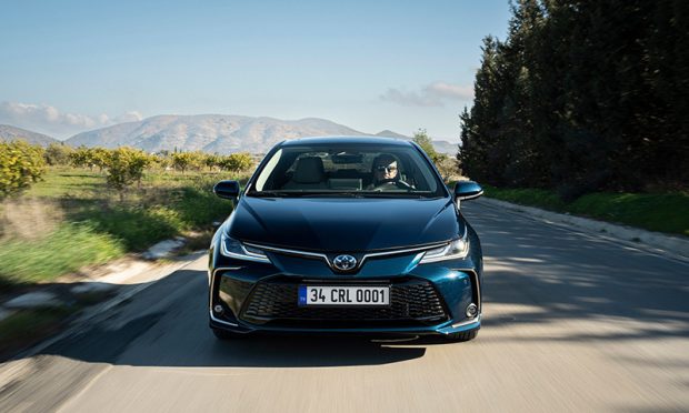 Toyota 5. Nesil Hibrit Teknolojisine Sahip Yeni Corolla’yı Satışa Sundu