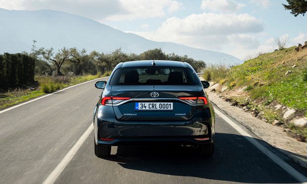 Toyota 5. Nesil Hibrit Teknolojisine Sahip Yeni Corolla’yı Satışa Sundu