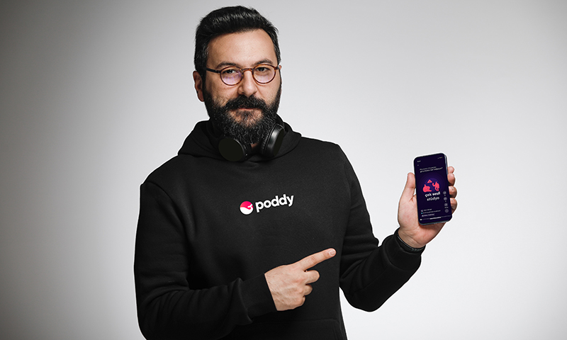 Poddy “yepyeni ve çok sesli podcast platformu” yayında!