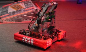 SEV Amerikan Koleji Tasarladıkları Robot ile Birincilik Kazandı
