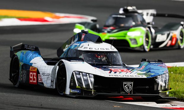 93 DI RESTA Paul (fra), JENSEN Mikkel (dnk), VERGNE Jean-Eric (fra), Peugeot TotalEnergies, Peugeot 9x8, action during the 6 Hours of Fuji 2023, 6th round of the 2023 FIA World Endurance Championship, from September 7 to 10, 2023 on the Fuji Speedway, in Oyama, Japan - Photo Antonin Vincent / DPPI