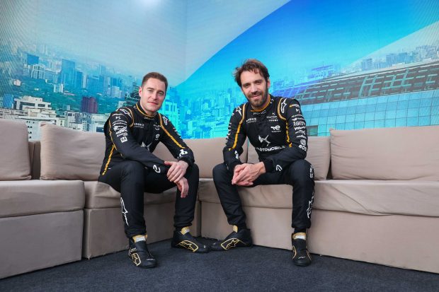 VANDOORNE Stoffel (bel), DS Penske Formula E Team, Spark-DS, DS E-Tense FE23, VERGNE Jean-Eric (fra), DS Penske Formula E Team, Spark-DS, DS E-Tense FE23, portrait during the 2023 Sao Paulo ePrix, 5th meeting of the 2022-23 ABB FIA Formula E World Championship, on the Sao Paulo Street Circuit from March 23 to 25, 2023 in Sao Paulo, Brazil - Photo Antonin Vincent / DPPI